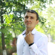  ,  Sergei, 40