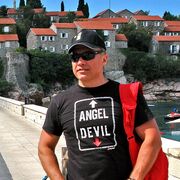  ,   Lychik, 48 ,   