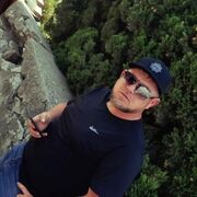  ,   Maga, 42 ,   ,   