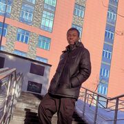  ,   John, 25 ,   ,   
