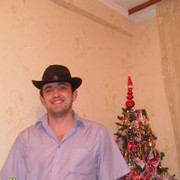  ,   Pavel, 40 ,   