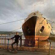  ,  Artur, 36