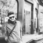  ,   Johnny, 31 ,   ,   