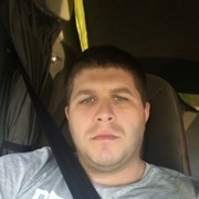  ,  Nik, 38