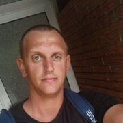  ,   Alexander, 32 ,   ,   