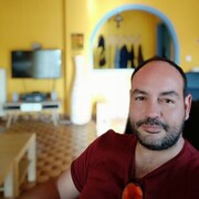 ,  Vangelis, 44