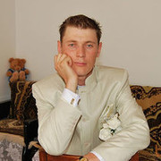  ,   Leon, 39 ,   