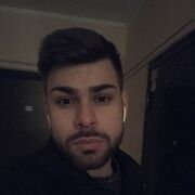  ,  Anton, 32