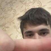  ,  Umar, 23