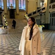  Jena,  Katya, 35