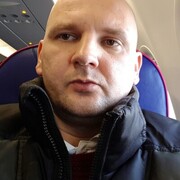  ,  Tomasz, 47