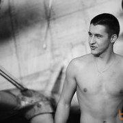  ,   Kisintin, 38 ,  