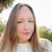  ,   Elena, 37 ,   ,   