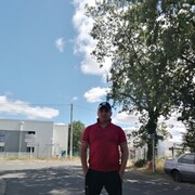  ,  Aza, 41