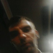  ,   Sergi, 43 ,   