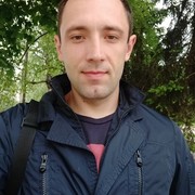  ,  Alex, 35