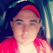  ,   Viktor, 32 ,   ,   
