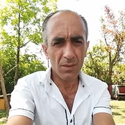  ,  Den, 44