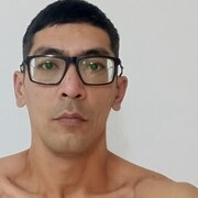  ,  Joni, 31