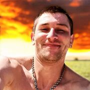  ,   Evgenij, 32 ,   