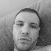  ,   Men, 33 ,  