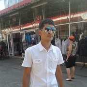  ,   Oebek, 35 ,  