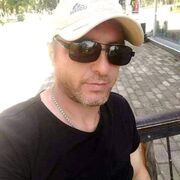  ,   Mersedesi, 44 ,   ,   