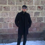  ,   Sarkis, 32 ,     , c 