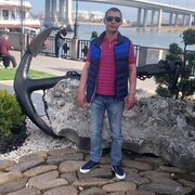  --,   , 44 ,   c 