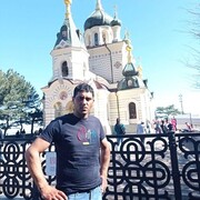  ,   Arman, 32 ,   ,   