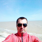  ,   Makar, 43 ,   