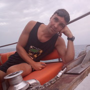  ,  Maksim, 37