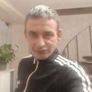  Gisors,  , 30