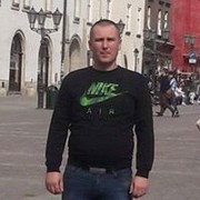  ,   Valery, 39 ,   