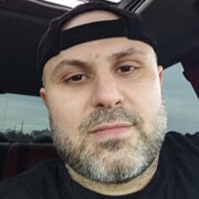  ,  Artur, 33