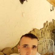  ,  Larik, 27