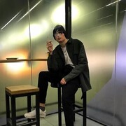  ,  Max, 26