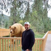  ,  Ihor, 31