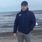  Czarnocin,  , 35