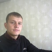  ,  Urinboy, 32