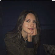  ,  Valentina, 55