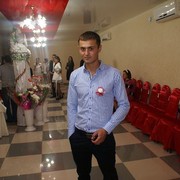  ,  Pavel, 33