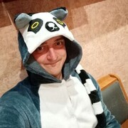  ,   Oleksiy, 32 ,   ,   