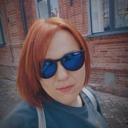  ,  Katya, 37