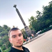  ,   Ruslan, 32 ,   ,   
