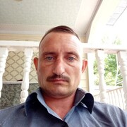  ,  Gafur, 39