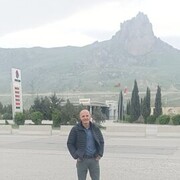  ,   Kamil, 57 ,   ,   