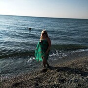 ,   Lana, 44 ,     , c 