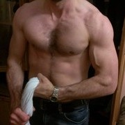  ,   Grek, 44 ,   
