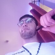  ,   RAUL, 21 ,     